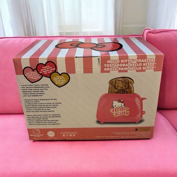 Hello Kitty 2-Slice Toaster, Pink, Toasts Image on Bread, Adjustable Browning NI - Picture 5 of 6